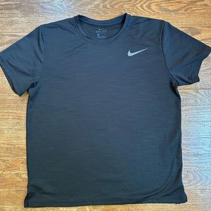 Nike Men’s Short Sleeve Dri Fit Shirt - black, size L